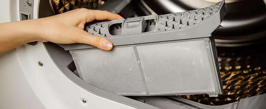 Signs Of A Clogged Dryer Lint Trap in Oro Valley, Arizona